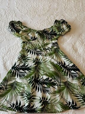 Green Palm-Print Summer Dress